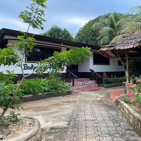 Chelle'S Guesthouse And Backpackers Siquijor Exterior photo