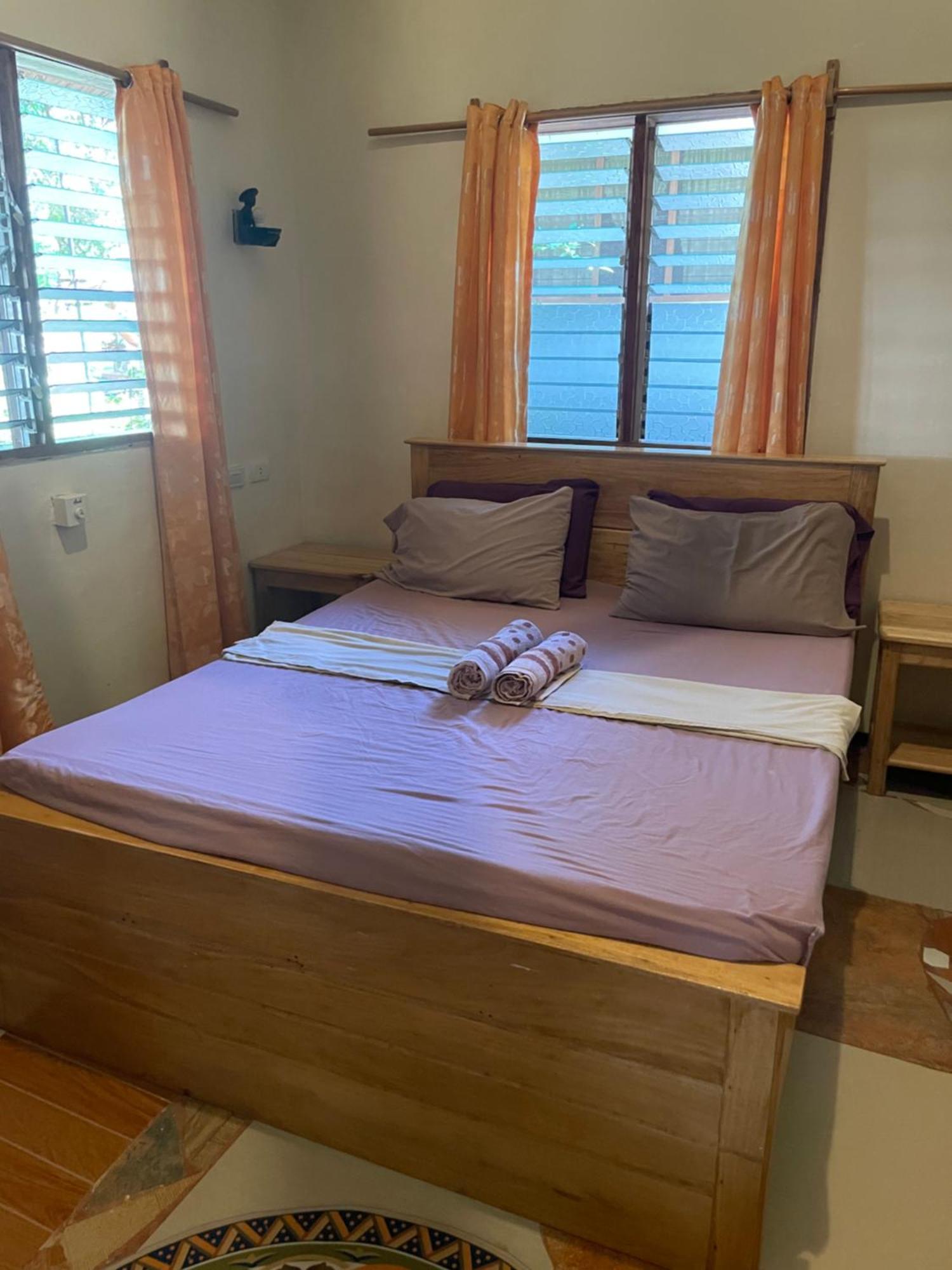 Chelle'S Guesthouse And Backpackers Siquijor Exterior photo